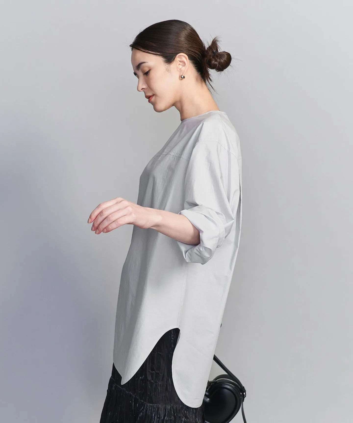コットン クルーネック ブラウス sold by United Arrows product image thumbnail 2