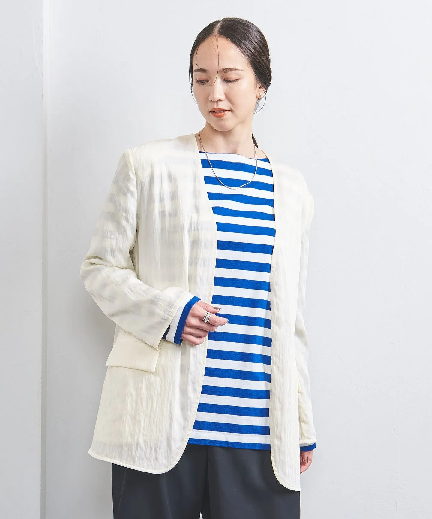 Vノーカラー ベルテッド ジャケット ストライプ sold by United Arrows product image thumbnail 2