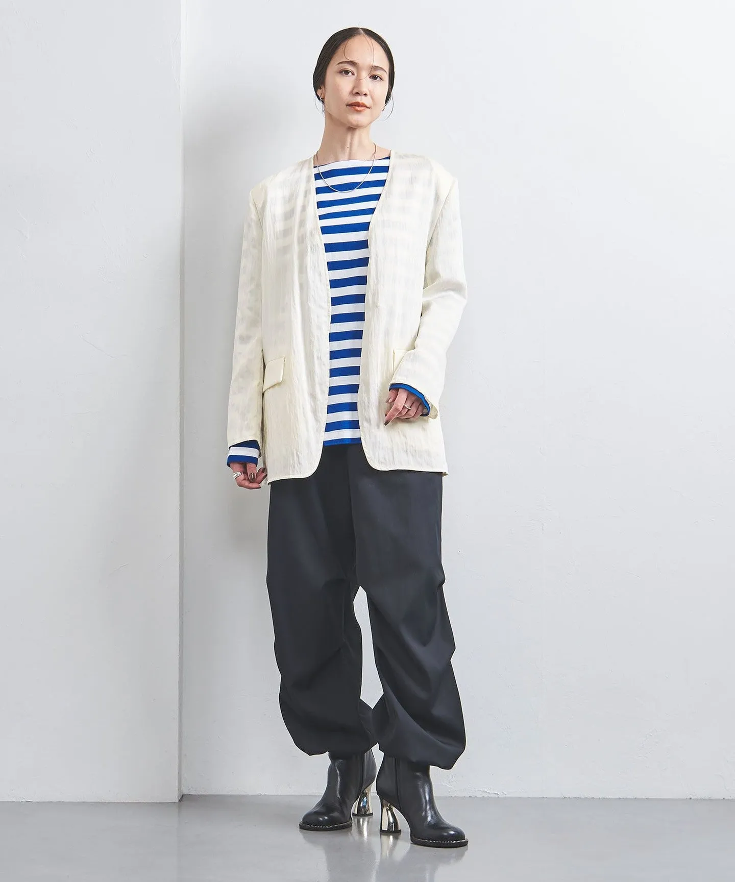 Vノーカラー ベルテッド ジャケット ストライプ sold by United Arrows product image thumbnail 3