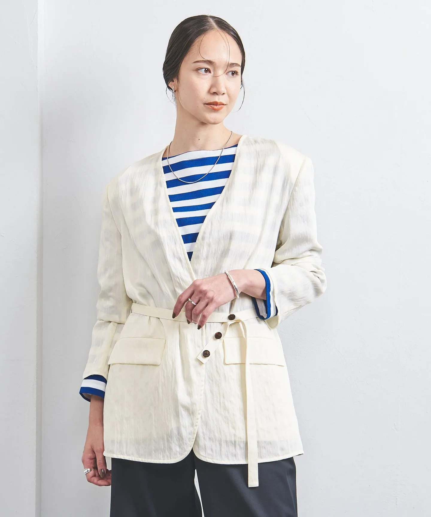 Vノーカラー ベルテッド ジャケット ストライプ sold by United Arrows
