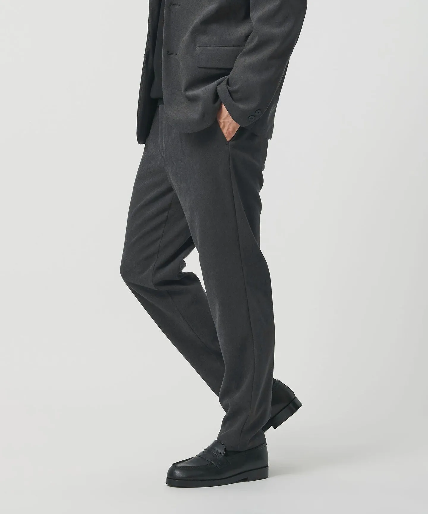 ブラッシュド ツイル ワンプリーツ テーパード パンツ NO.5 sold by United Arrows