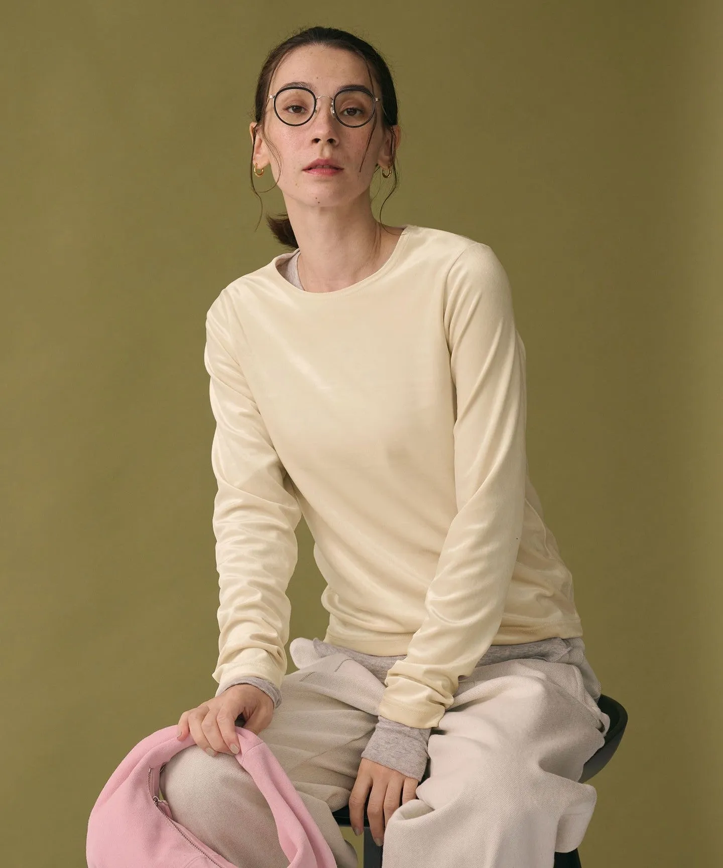 ポリエステルブレンド ベロアロングスリーブ Tシャツ sold by United Arrows product image thumbnail 2