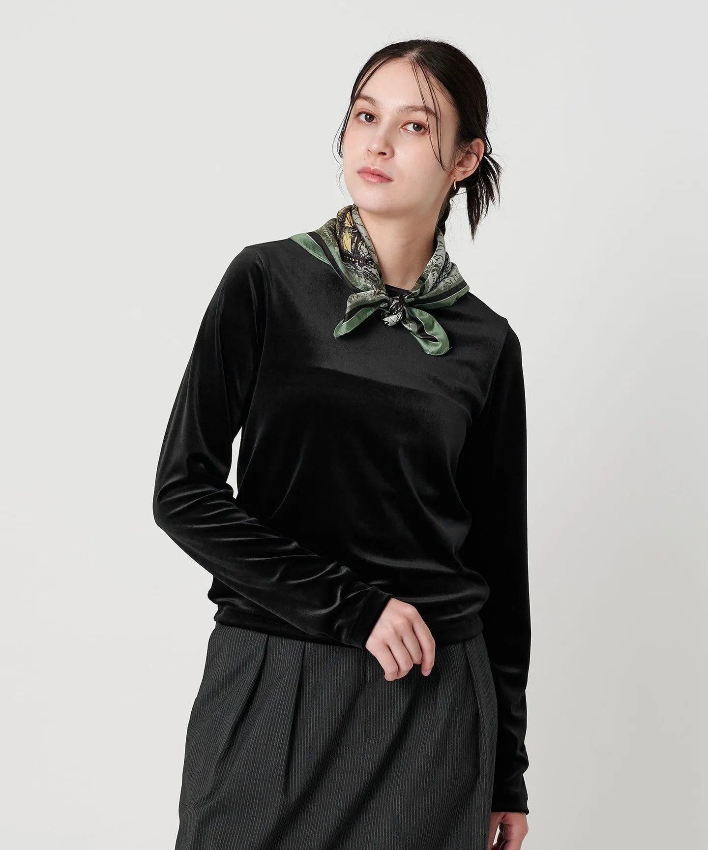ポリエステルブレンド ベロアロングスリーブ Tシャツ sold by United Arrows product image thumbnail 3