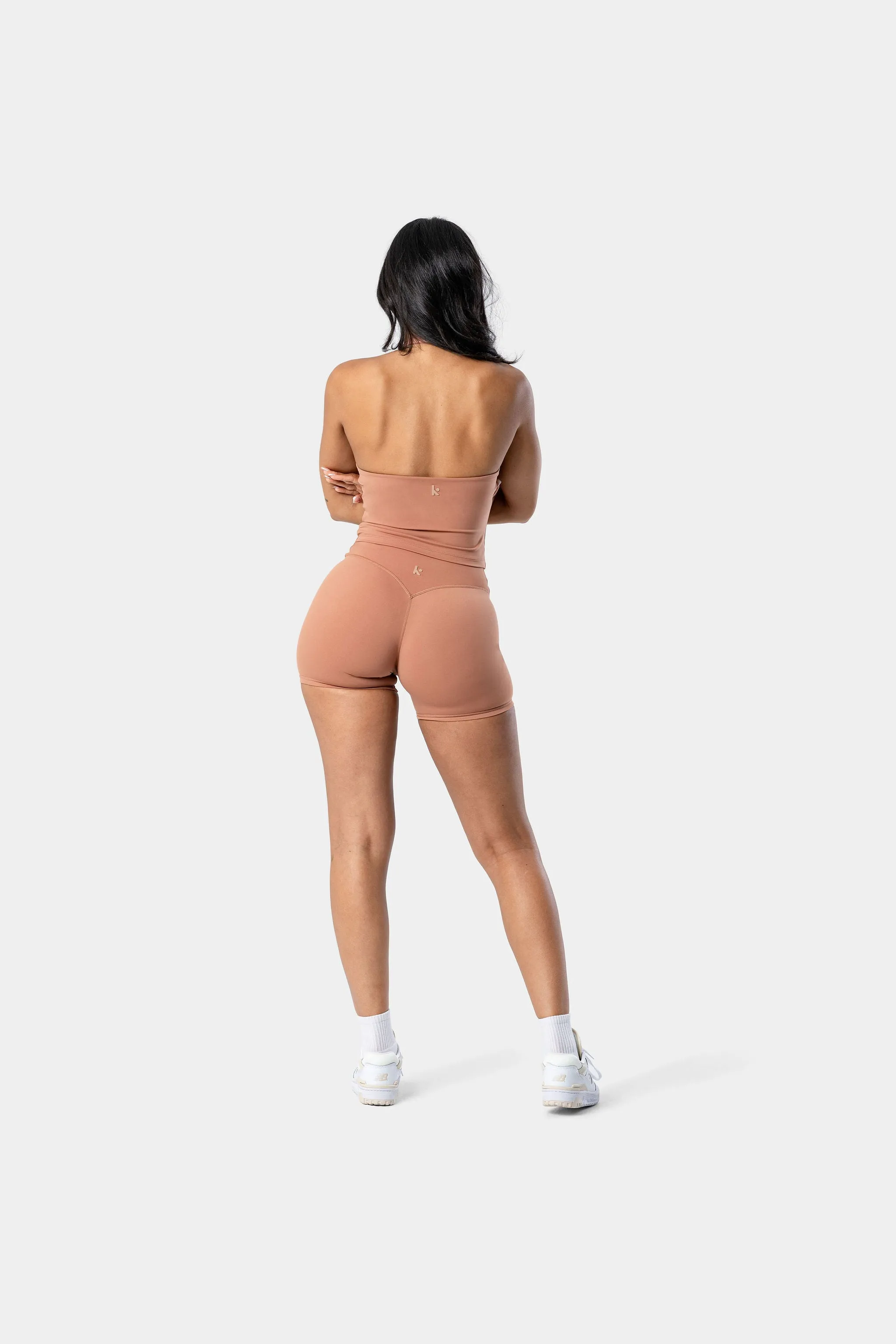 Lunara Short - Mocha Mousse 6" sold by Kamo Fitness product image thumbnail 3