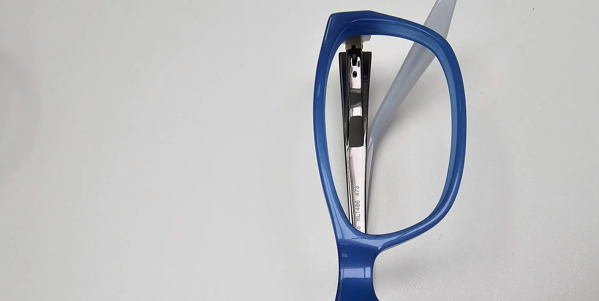 Preloved Small Rectangle Blue Frame sold by Fashion Eyewear product image thumbnail 4