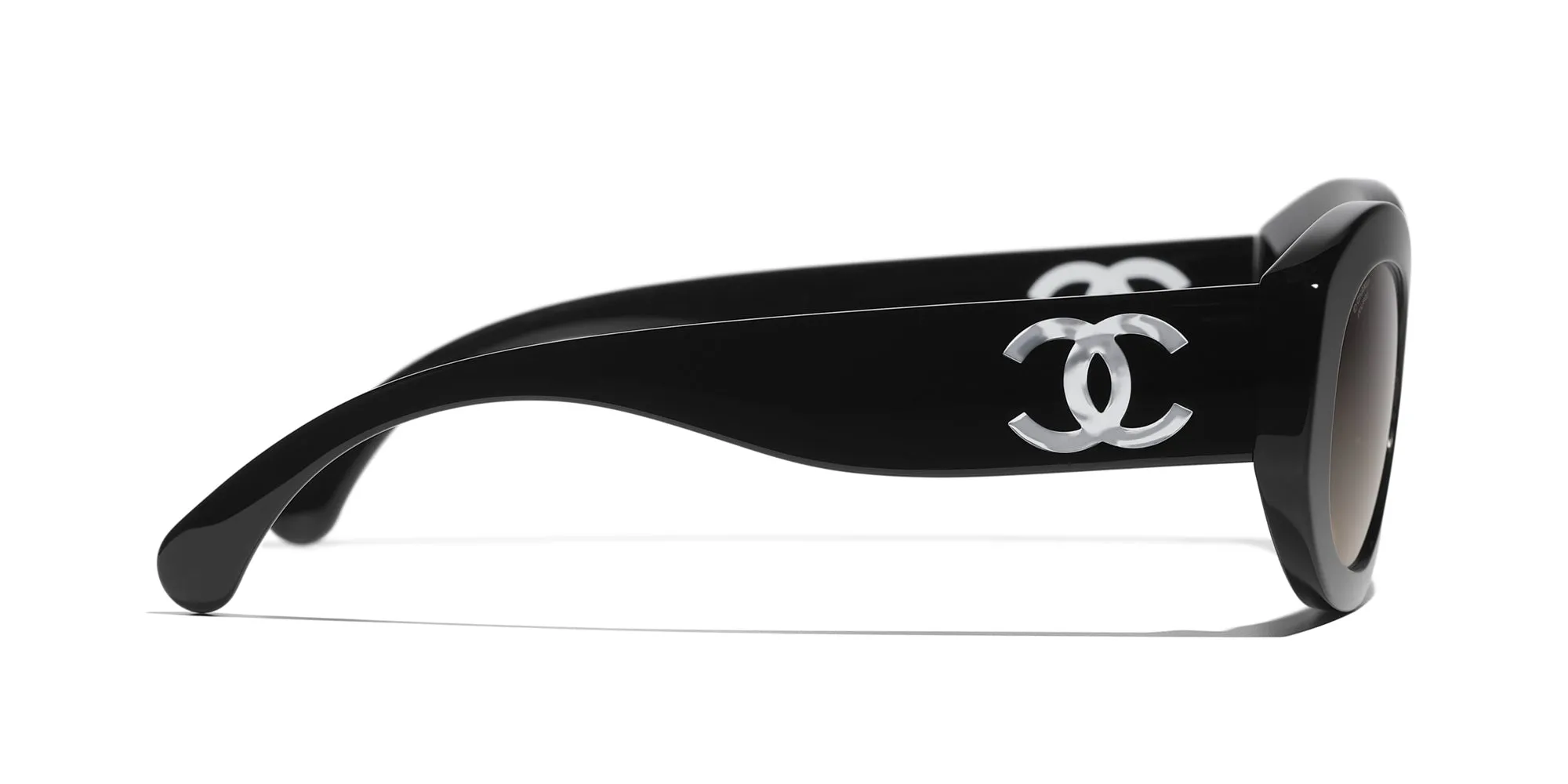 CHANEL 5528 sold by Fashion Eyewear product image thumbnail 3