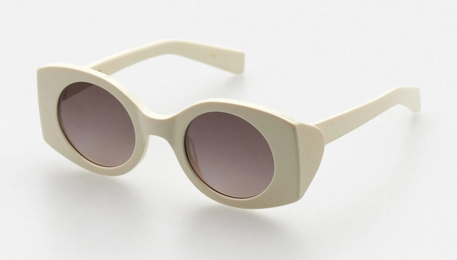 Kaleos May sold by Fashion Eyewear product image thumbnail 2