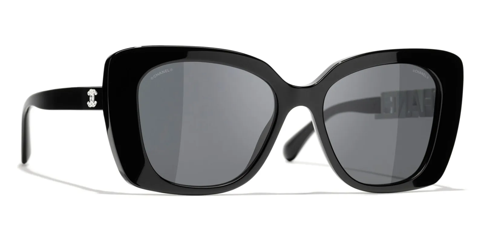 CHANEL 5422B made by Chanel