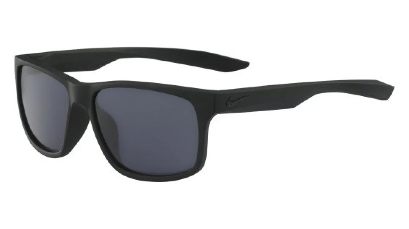 Nike ESSENTIAL CHASER EV0999 made by Nike