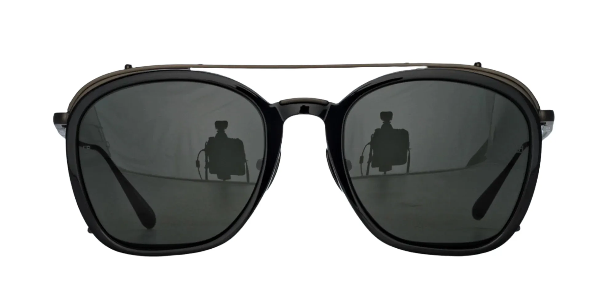 Linda Farrow Aston LFL1359 sold by Fashion Eyewear product image thumbnail 2