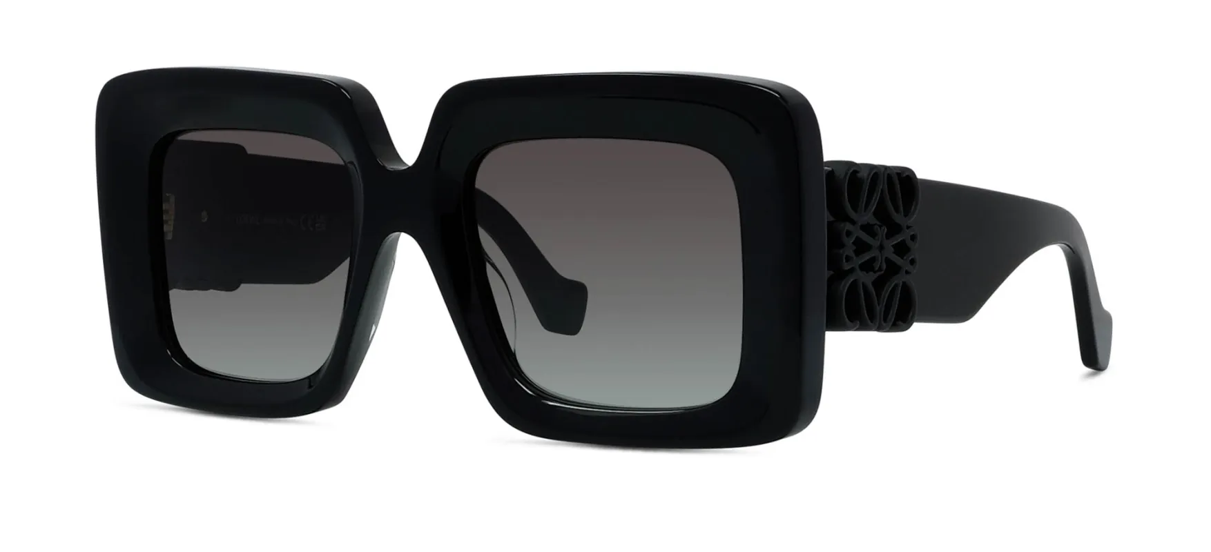 Loewe Anagram LW40176U sold by Fashion Eyewear