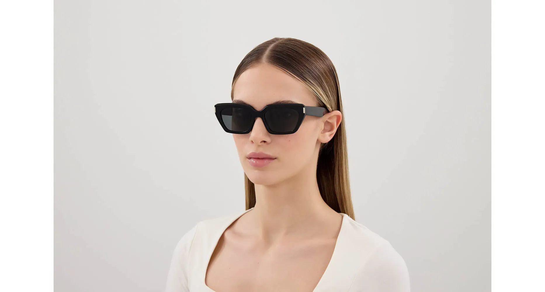 Saint Laurent SL 826 Page sold by Fashion Eyewear product image thumbnail 4