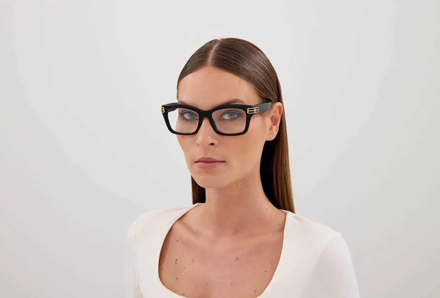 Balenciaga BB0472O sold by Fashion Eyewear product image thumbnail 4