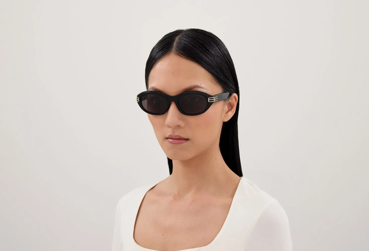 Balenciaga BB0434SK sold by Fashion Eyewear product image thumbnail 4