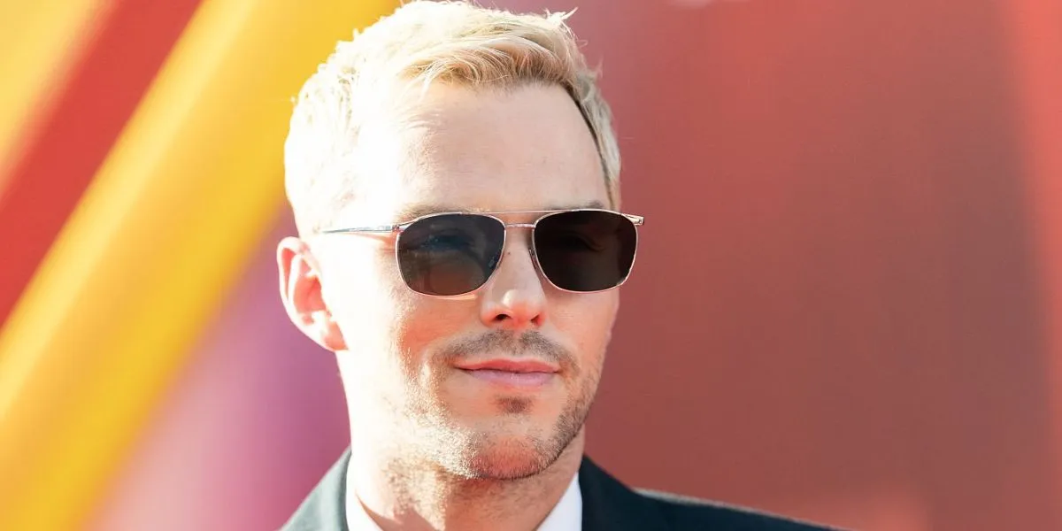 Saint Laurent SL 796 sold by Fashion Eyewear product image thumbnail 3