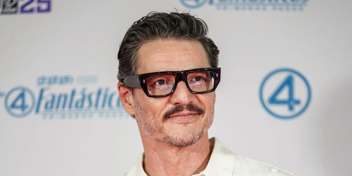 Cutler and Gross 1413 sold by Fashion Eyewear product image thumbnail 4