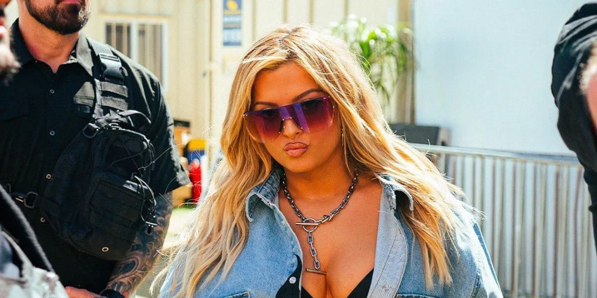 Carrera Festival Edition 3006/S sold by Fashion Eyewear product image thumbnail 4