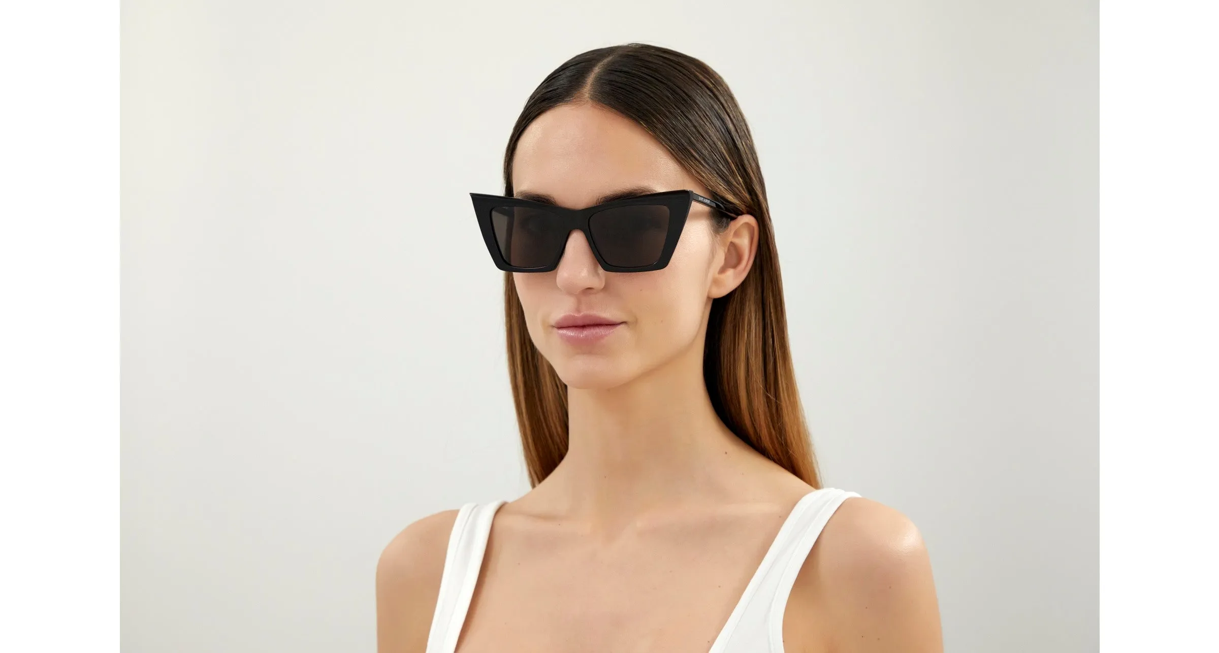 Saint Laurent SL 372 sold by Fashion Eyewear product image thumbnail 4