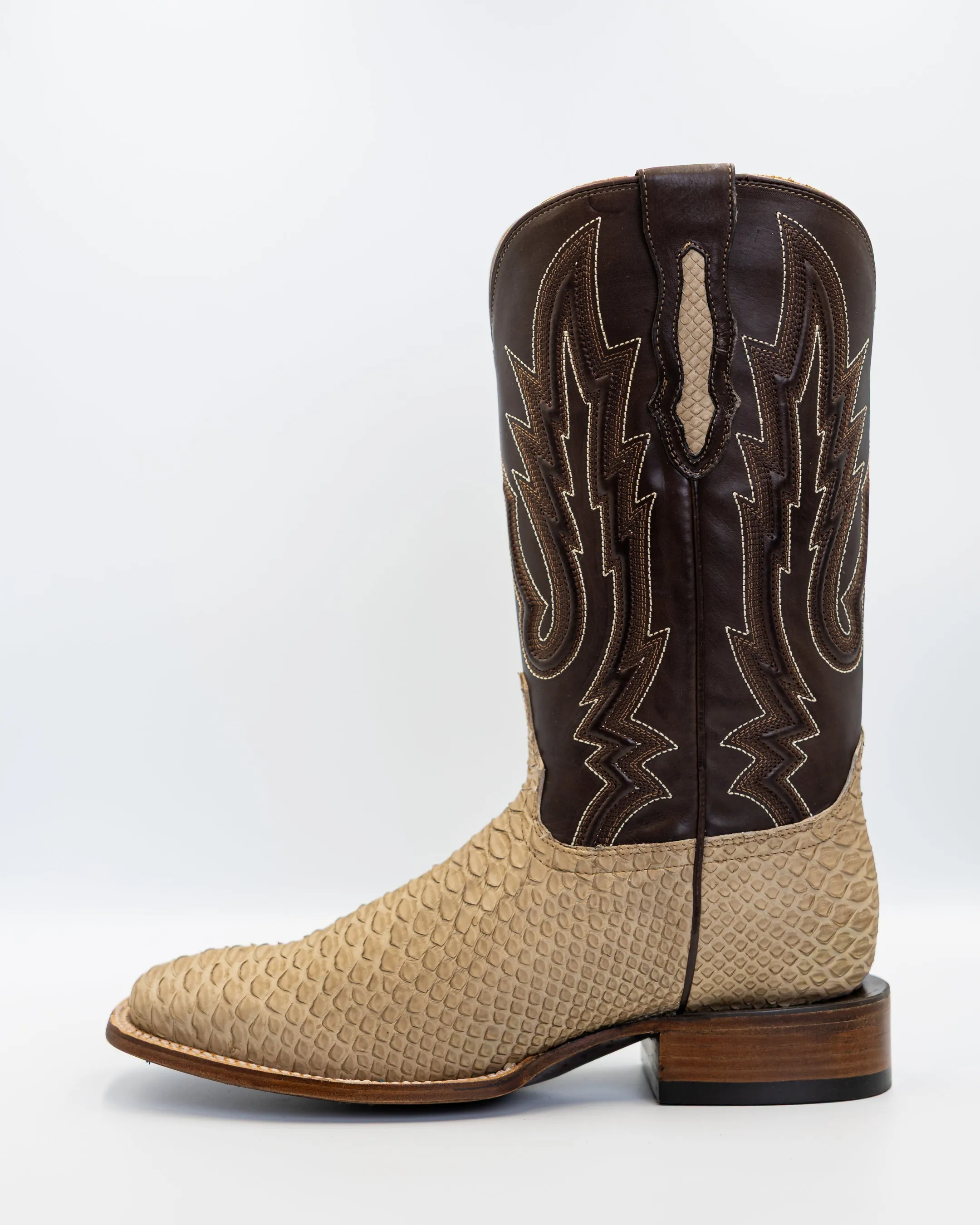 Wyatt Cappuccino sold by TEXAS COUNTRY product image thumbnail 2