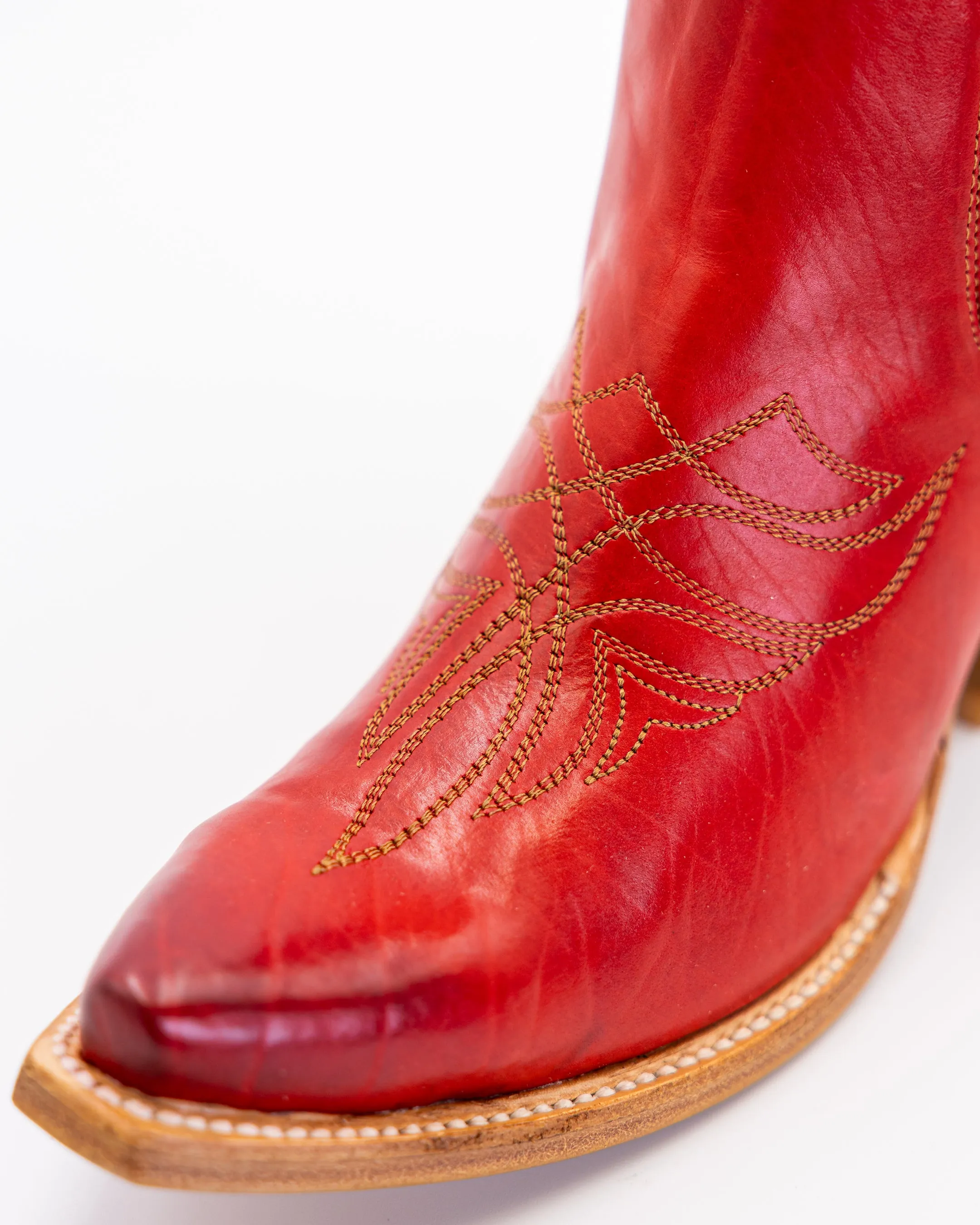 Chelsea Rose sold by TEXAS COUNTRY product image thumbnail 3