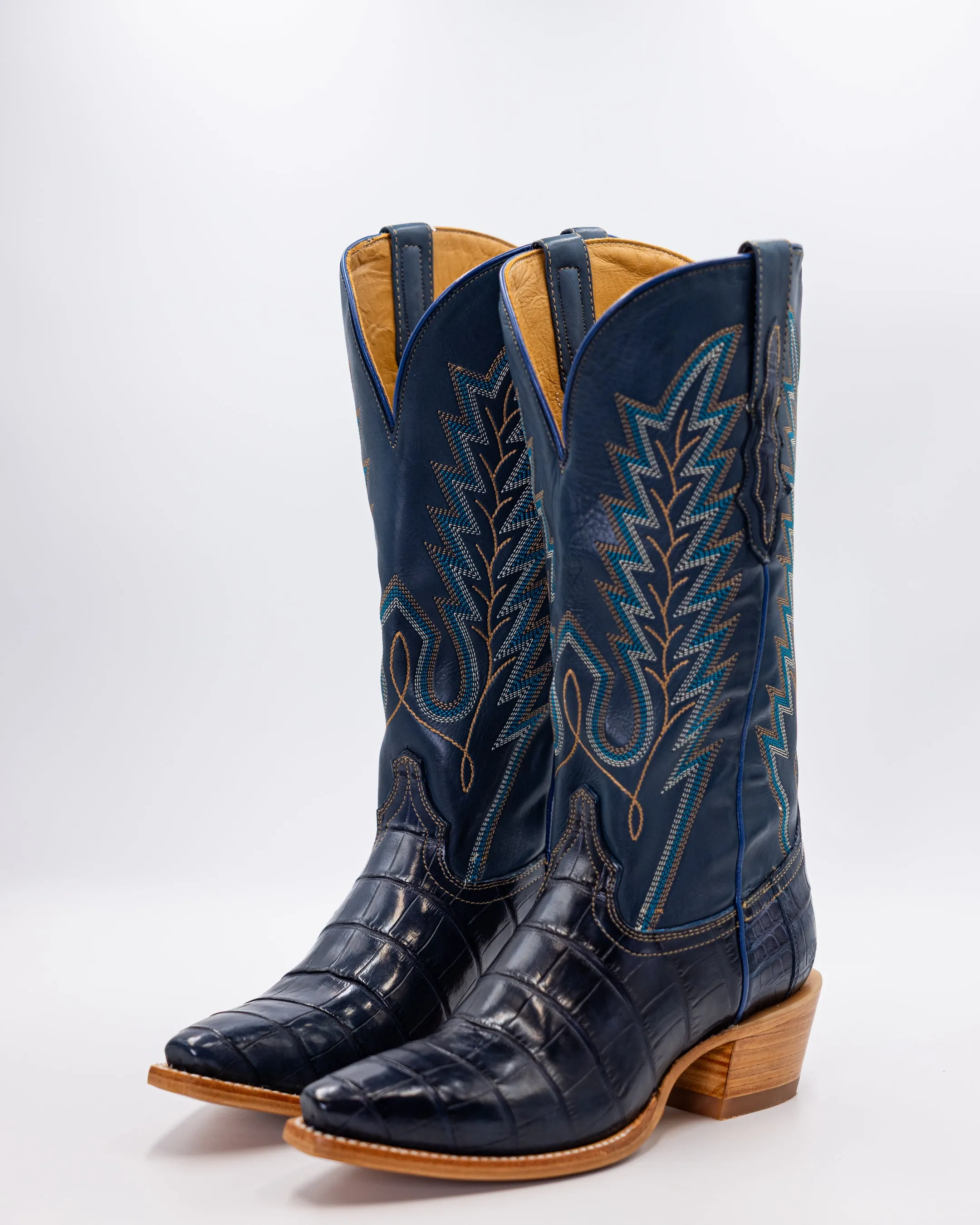 Skyler Midnight sold by TEXAS COUNTRY