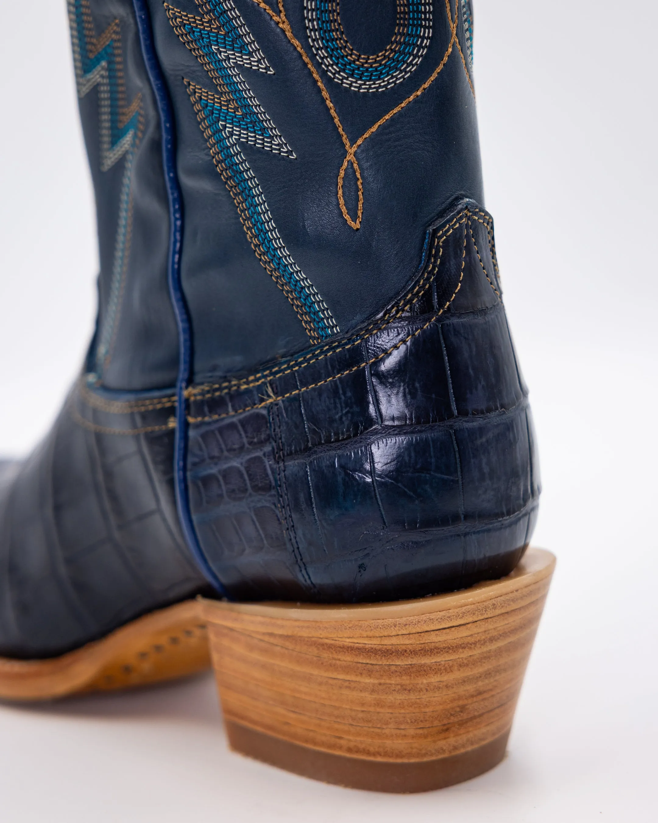Skyler Midnight sold by TEXAS COUNTRY product image thumbnail 4