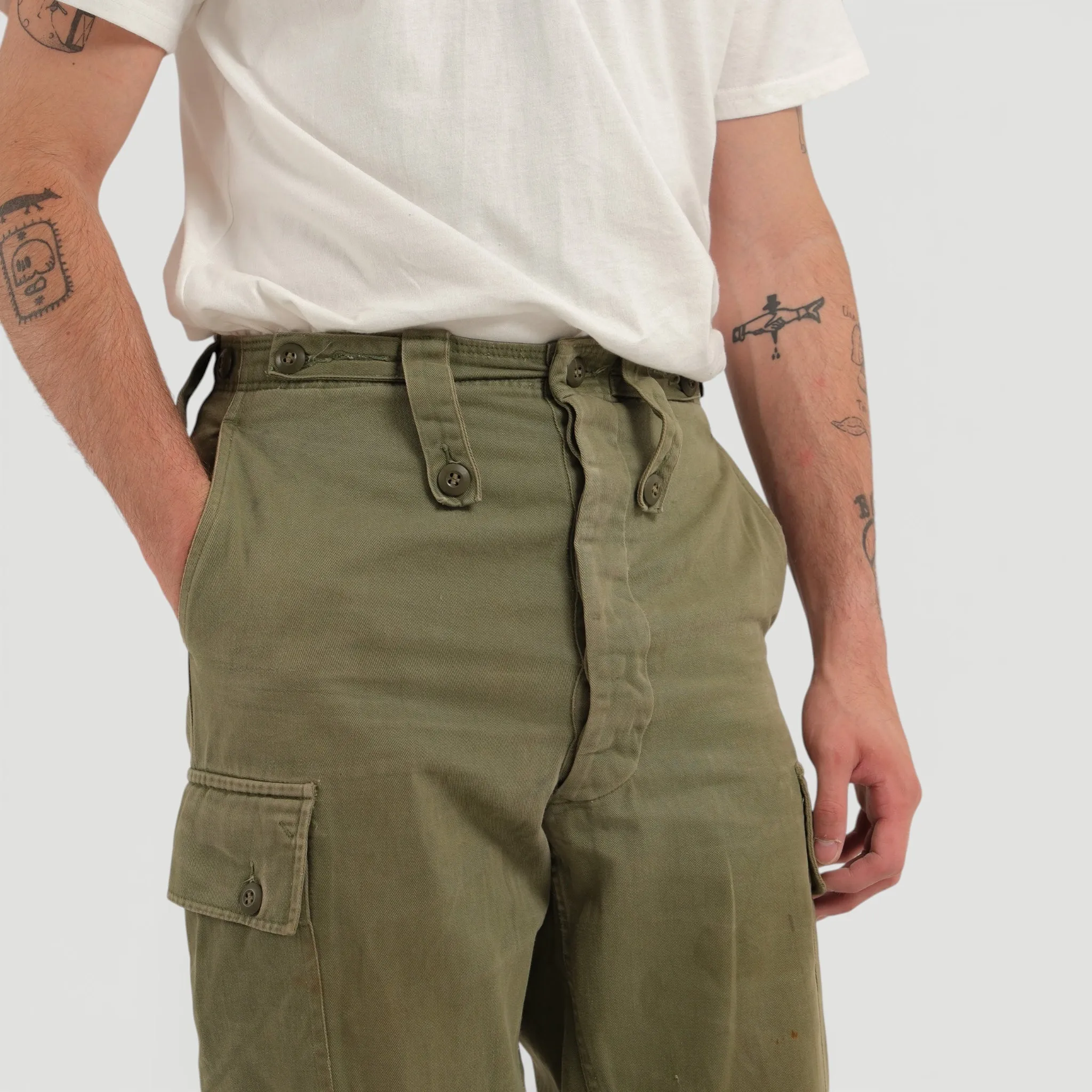RARE AUSTRALIAN CARGO PANTS sold by Universal Surplus product image thumbnail 2