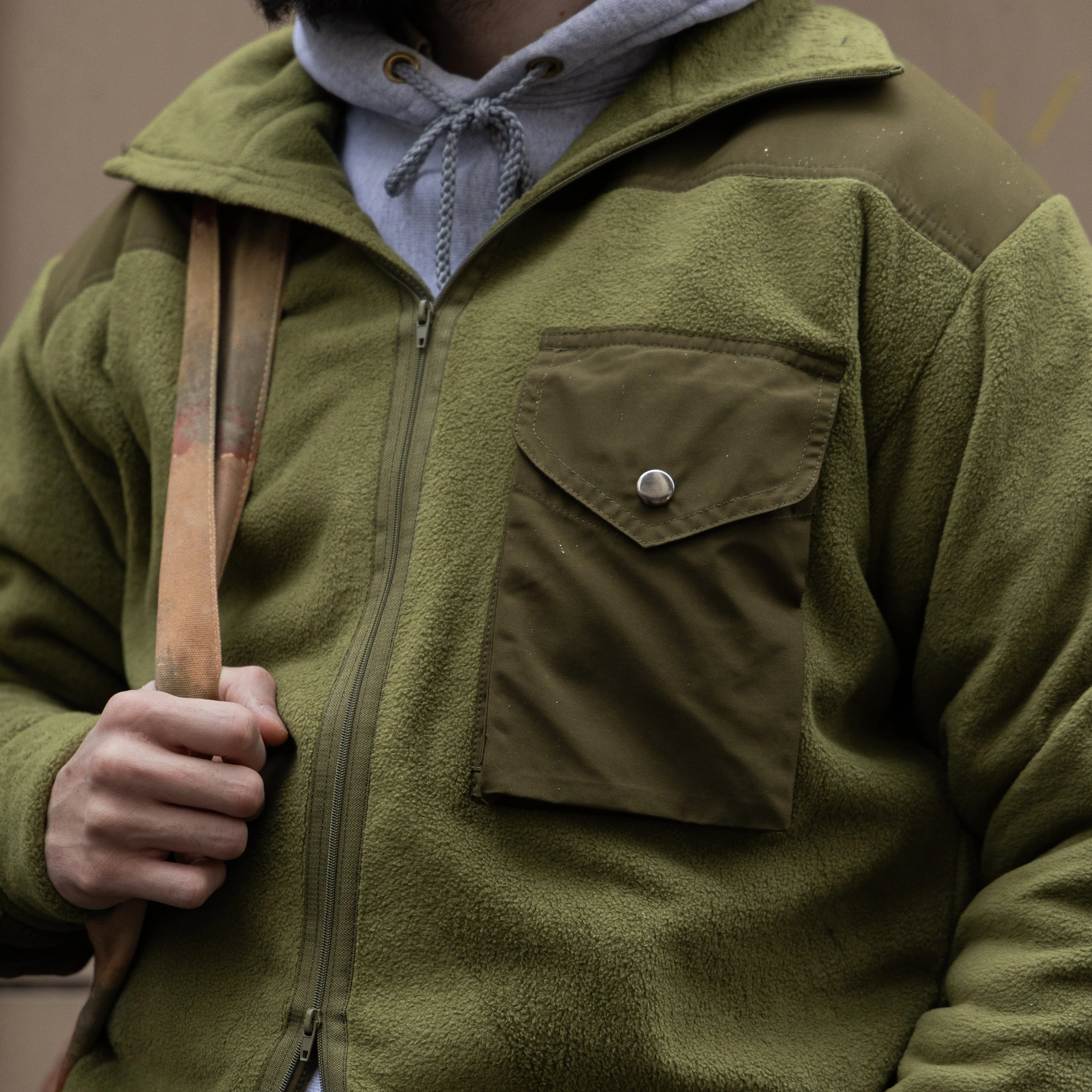 UNIVERSAL CANADIAN ARMY FLEECE - GREEN sold by Universal Surplus product image thumbnail 3