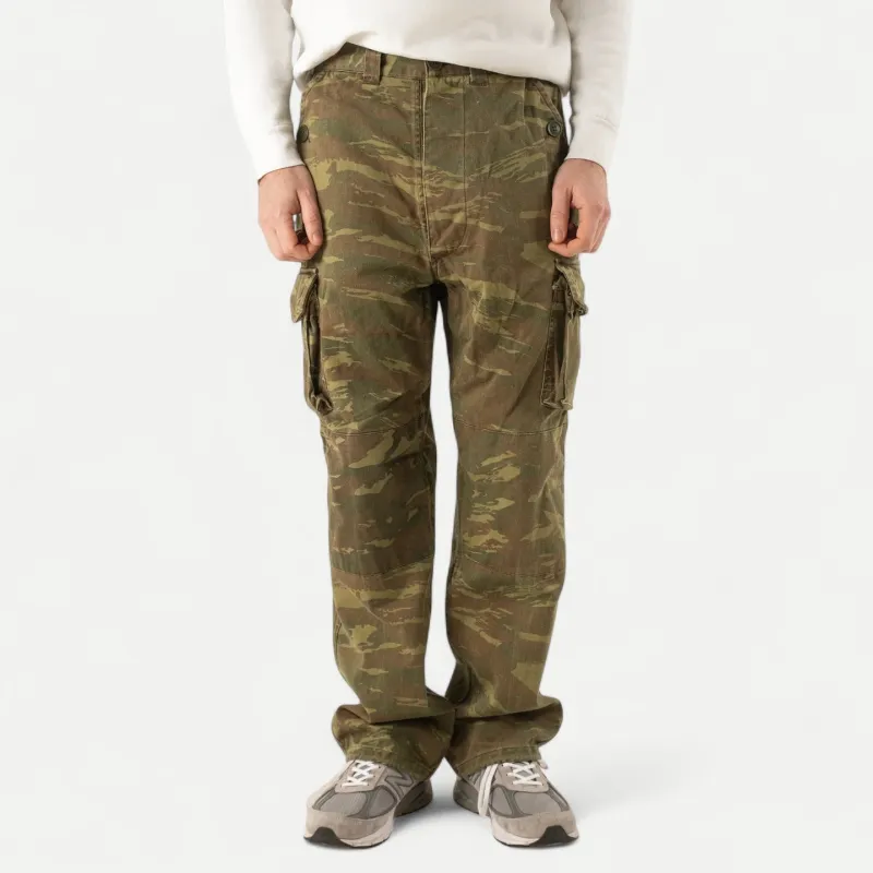LIZARD CAMO CARGO PANTS sold by Universal Surplus