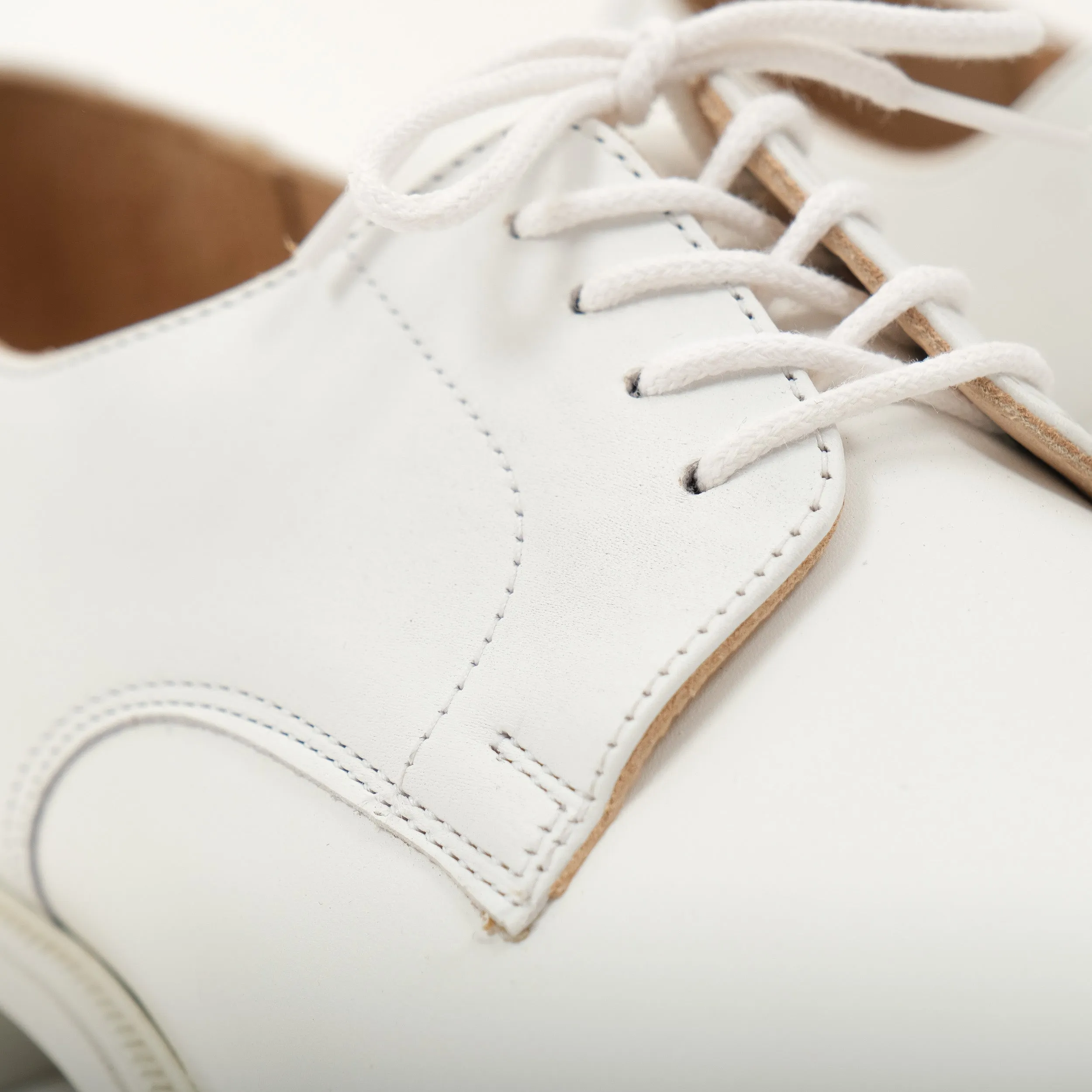 WHITE MARBOT SHOES sold by Universal Surplus product image thumbnail 2