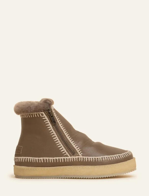 Setsu Crochet Ankle Boot Otter Leather Natural made by Laidback London