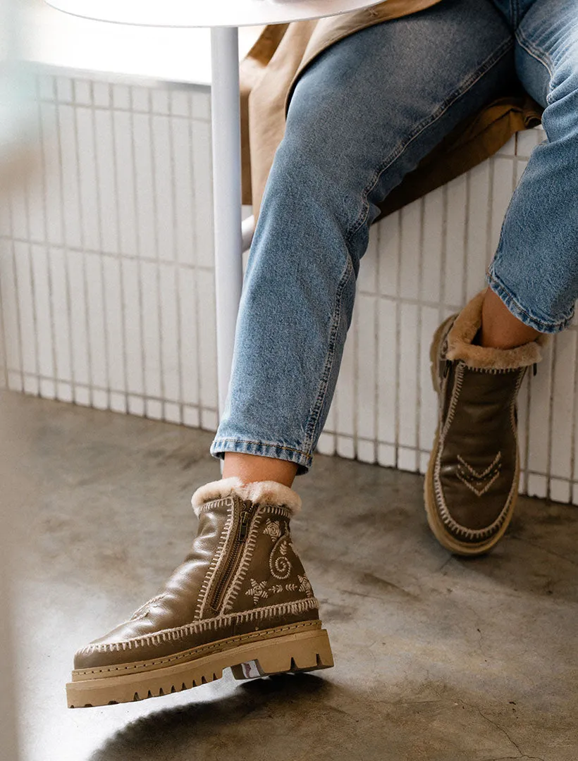 Setsu 3.0. Paisley Ankle Boot Otter Leather Wheat sold by Laidback London product image thumbnail 4