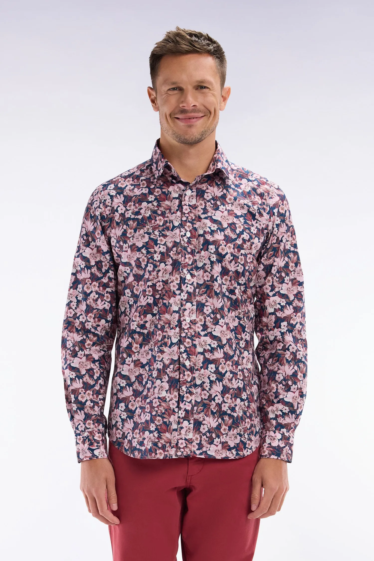 Chemise en popeline de coton à imprimé floral bordeaux coupe droite sold by Eden Park