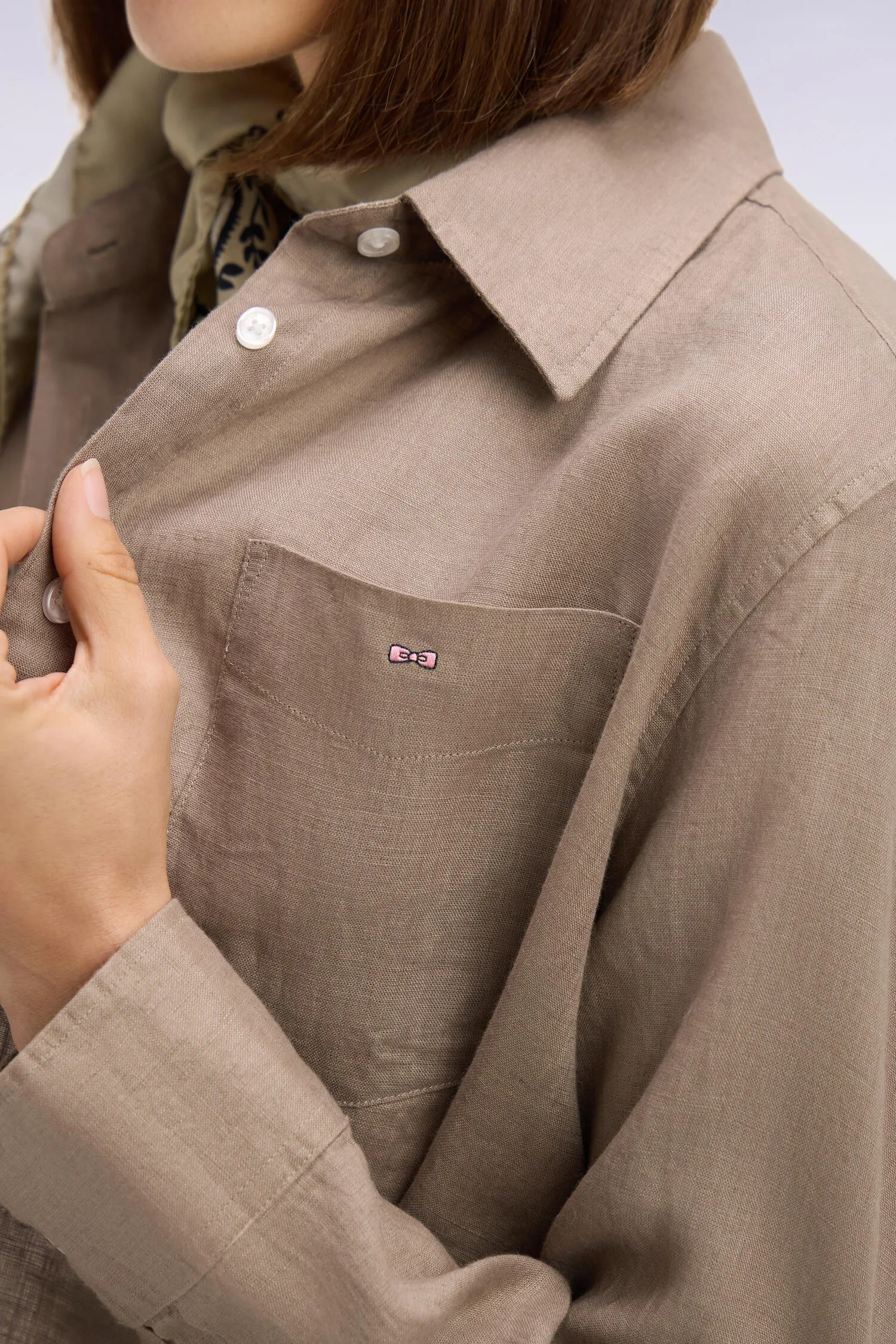 Chemise en lin beige à poches plaquées sold by Eden Park product image thumbnail 4