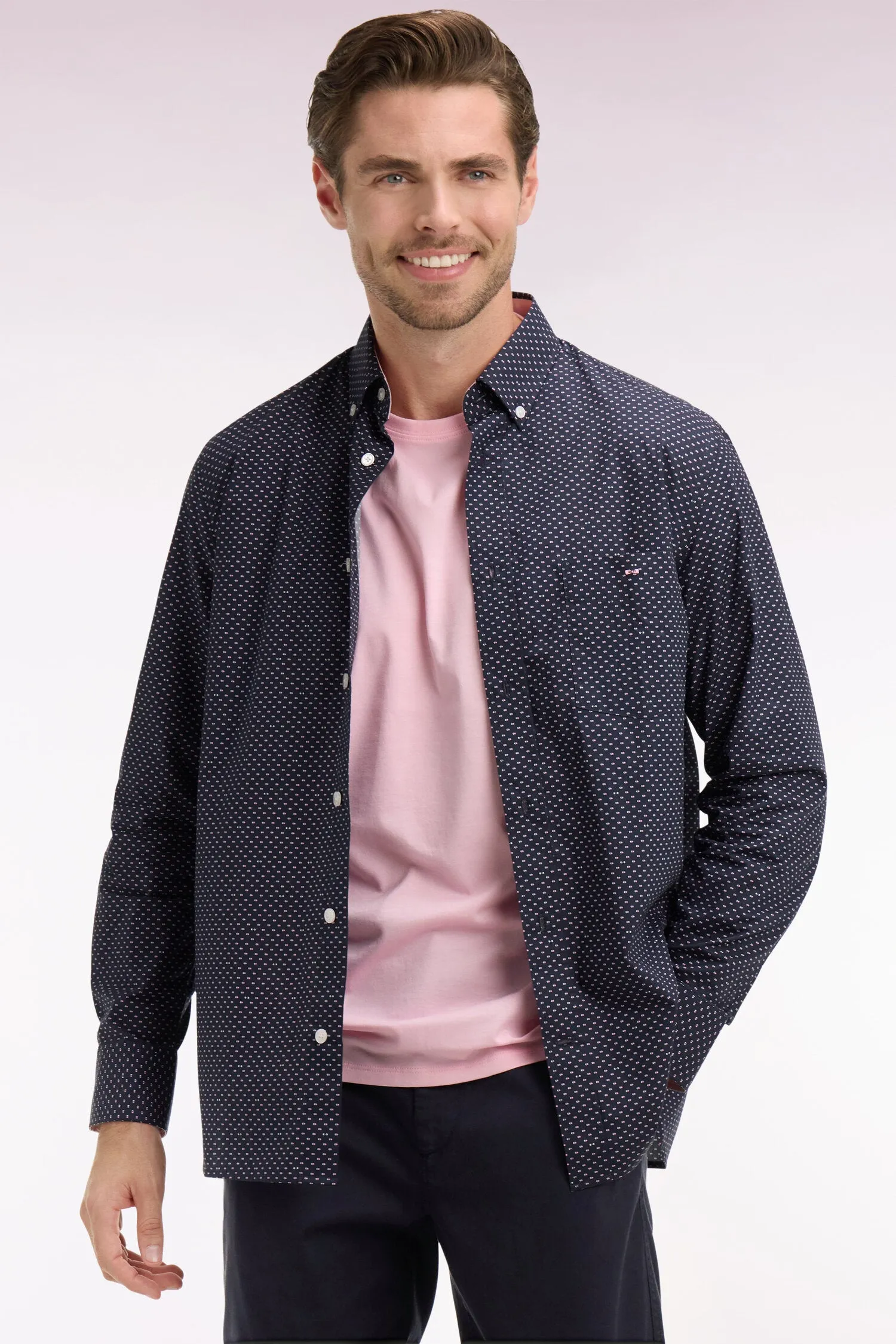 Chemise en popeline de coton rose à micromotifs coupe regular sold by Eden Park