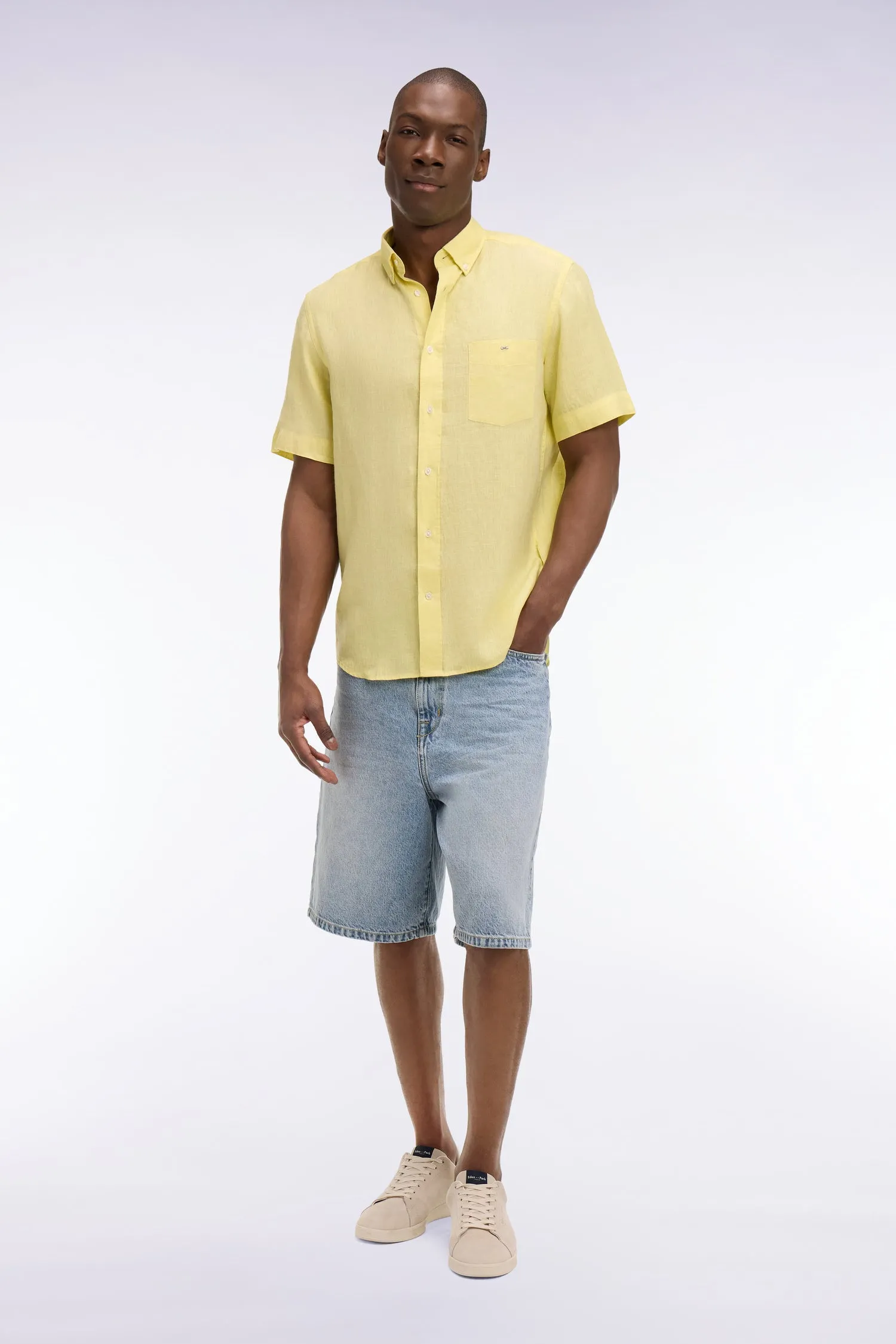 Chemise à manches courtes en lin jaune sold by Eden Park