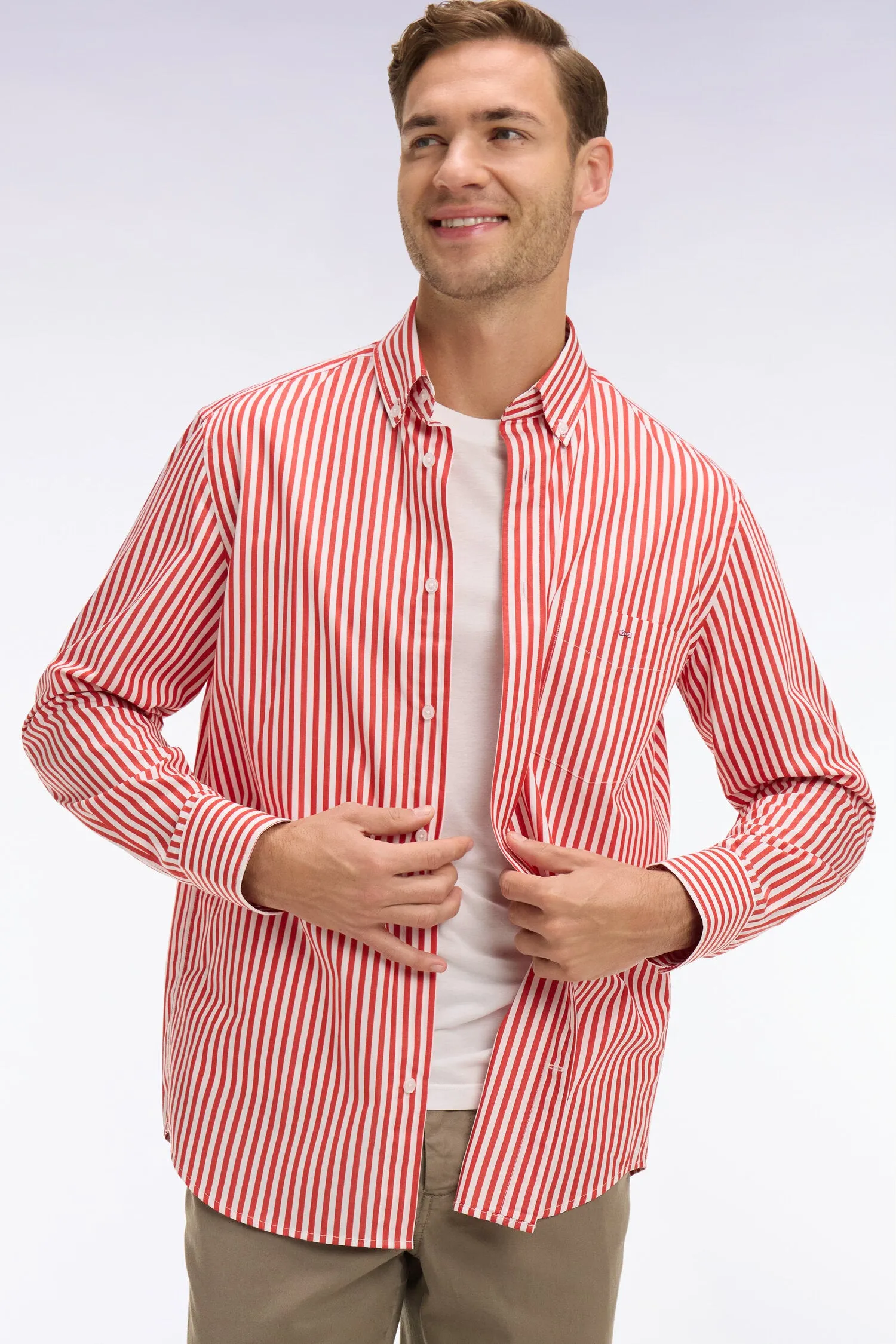 Chemise en coton rouge à rayures bâtons sold by Eden Park