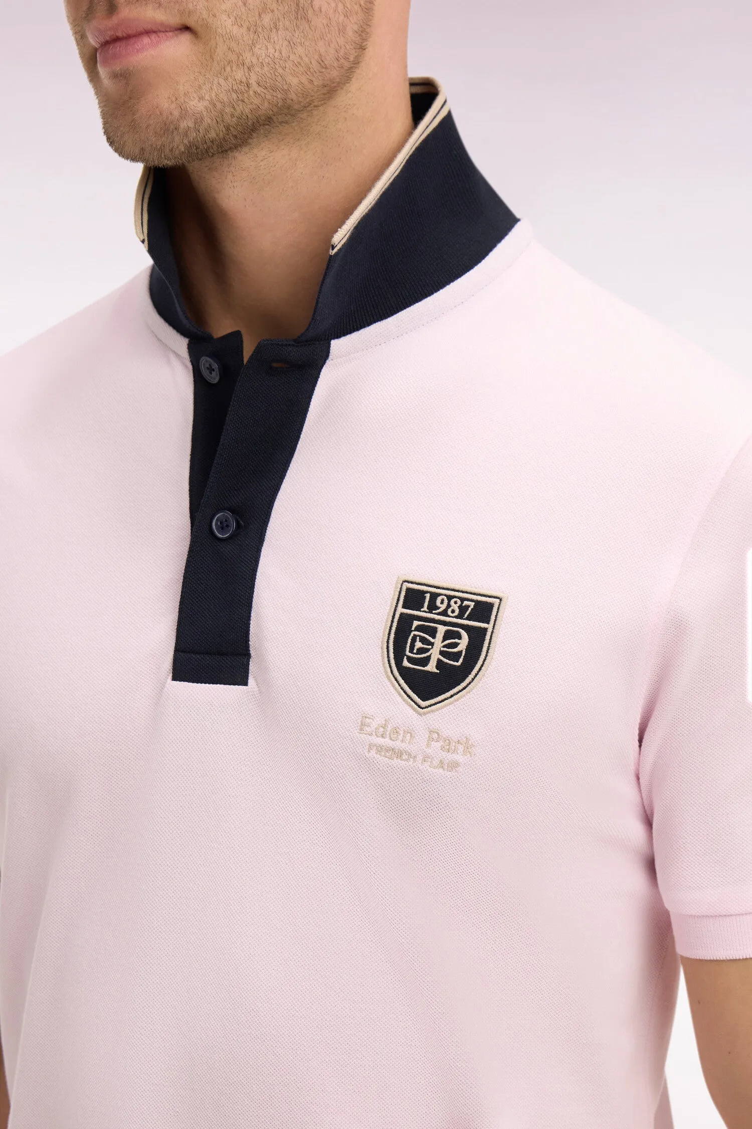 Polo à manches courtes en piqué coton rose écusson EP sold by Eden Park product image thumbnail 4