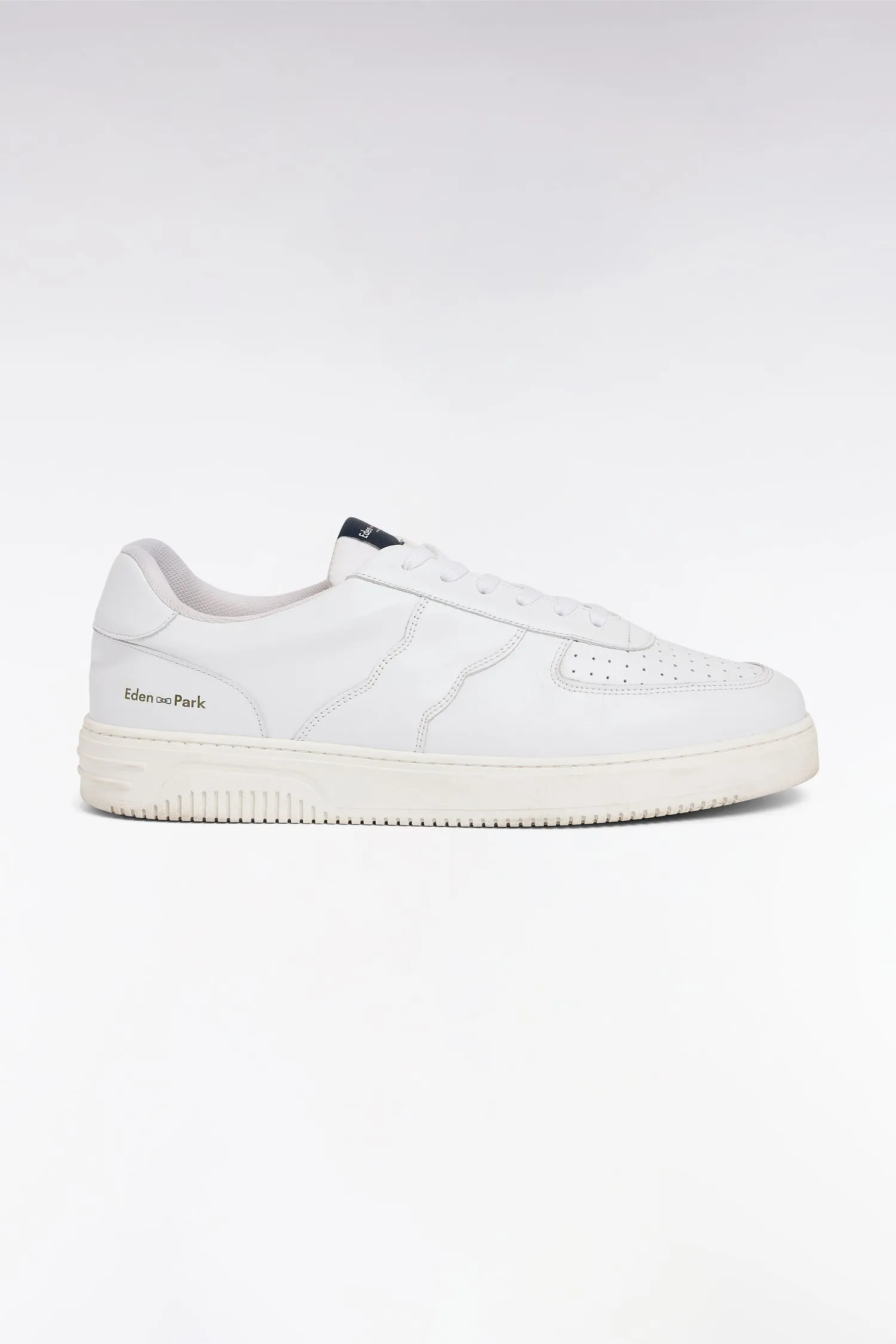 Sneakers en cuir blanc sold by Eden Park