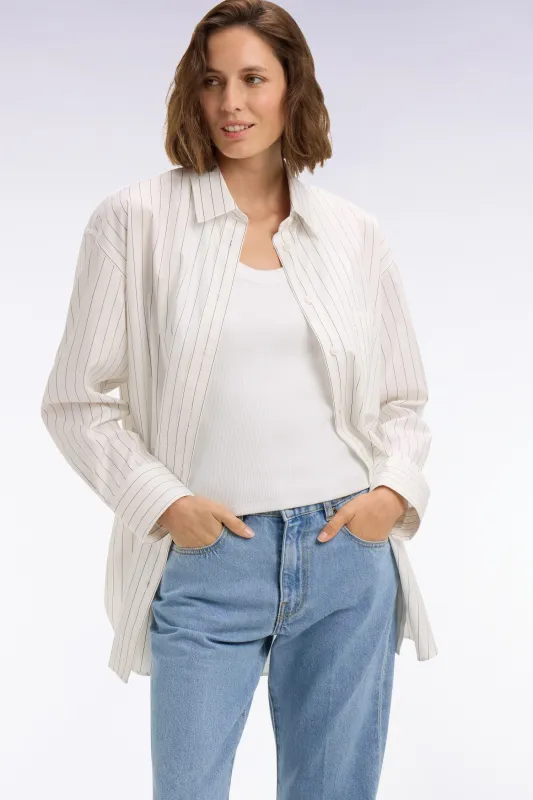 Chemise à fines rayures en popeline de coton blanche coupe oversized made by Eden Park
