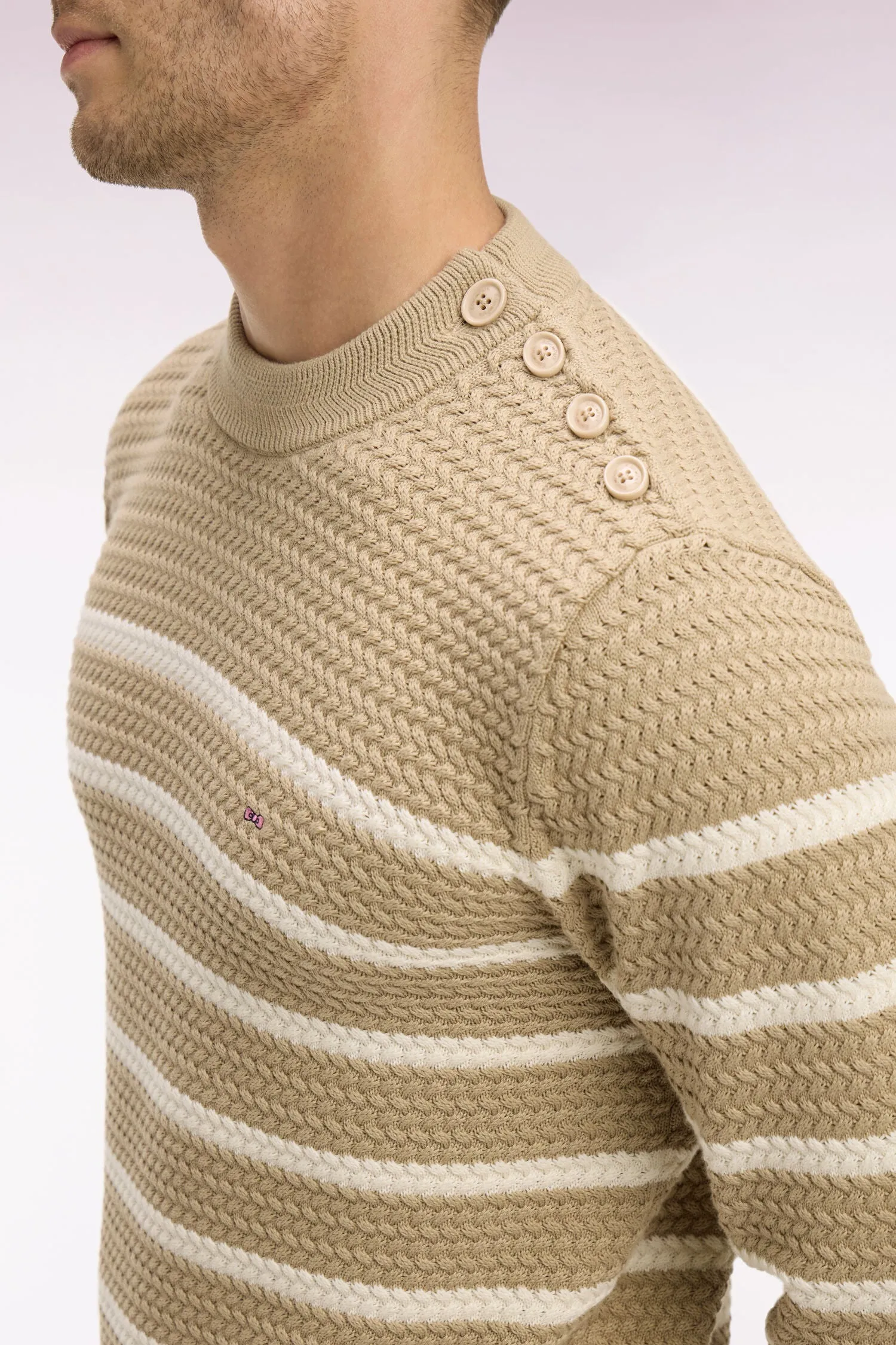 Pull marin à épaule boutonnée en coton chevron beige sold by Eden Park product image thumbnail 4