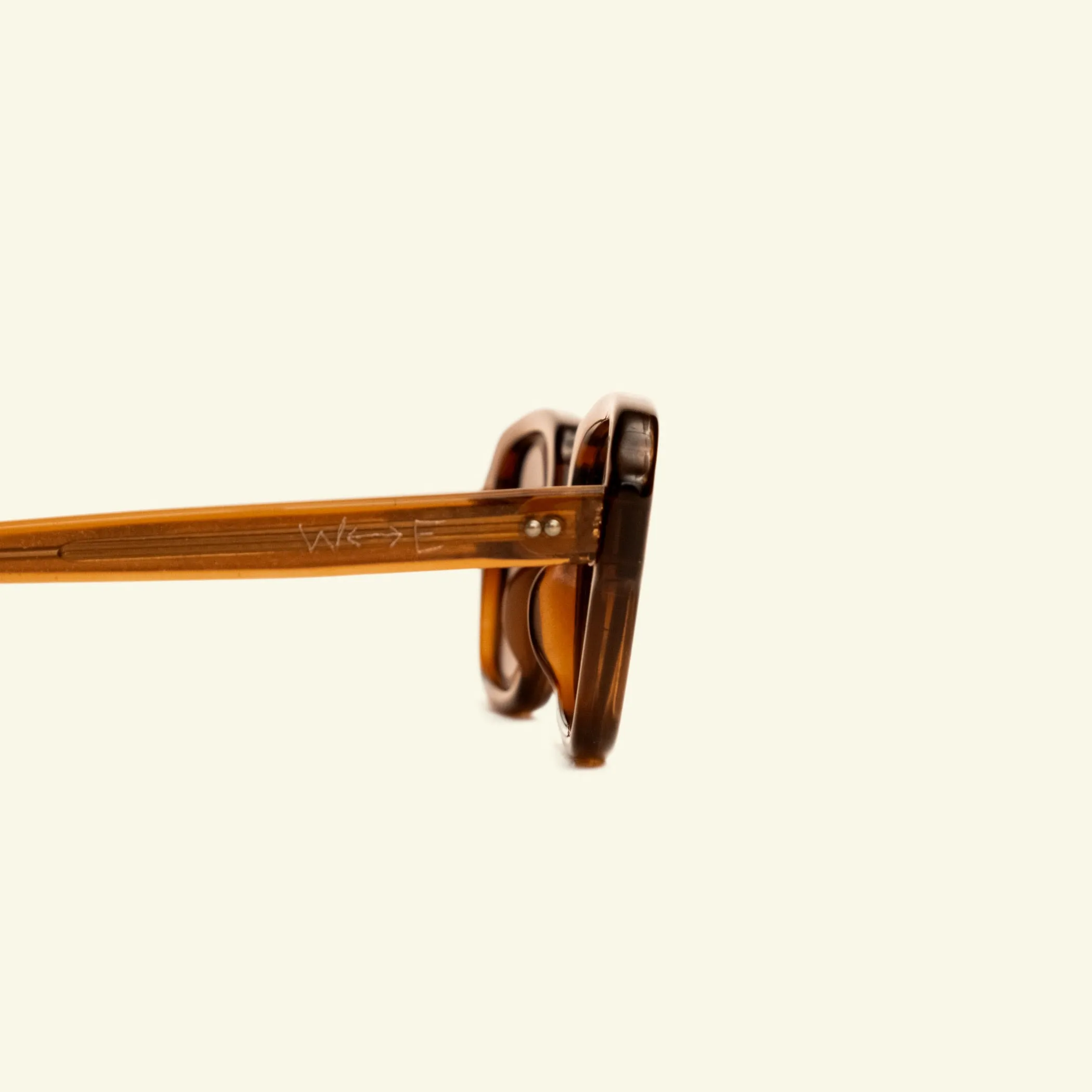 BEACHCOMBER GLASSES SEACUCUMBER sold by William Ellery product image thumbnail 2