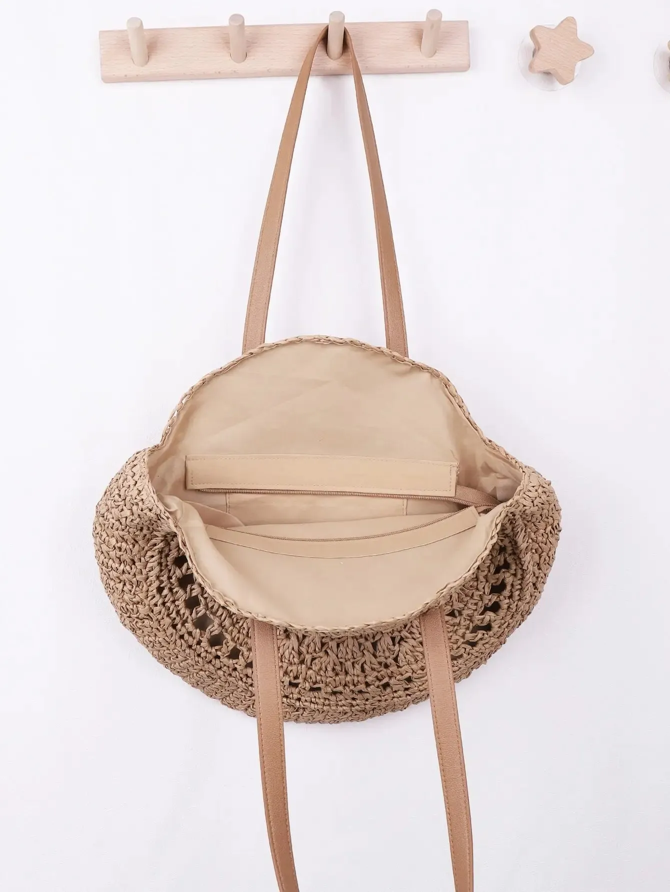 Round Boho Straw Bags sold by Boho Mood product image thumbnail 3