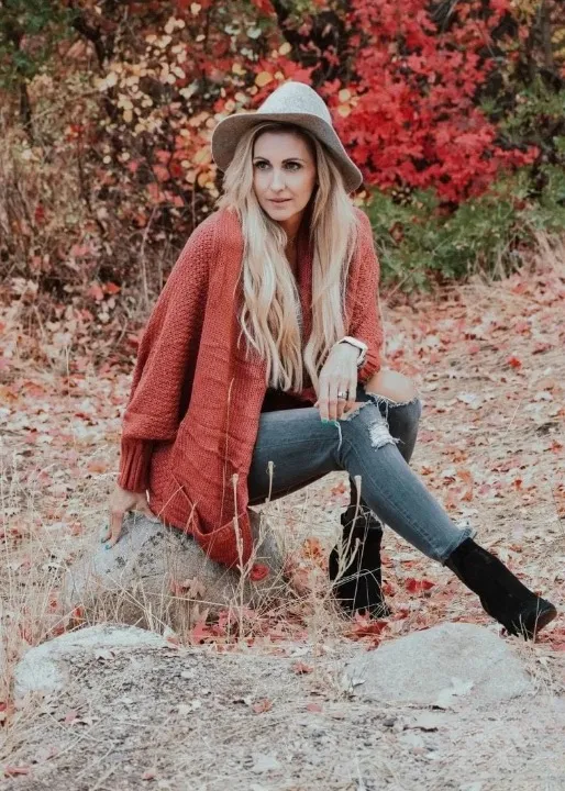 Boho Cardigan baldy closed cuff solid color sold by Boho Mood product image thumbnail 3