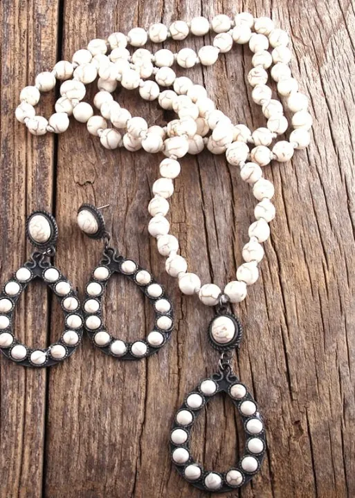 Unicolor Long Boho Pearls Necklace sold by Boho Mood product image thumbnail 5