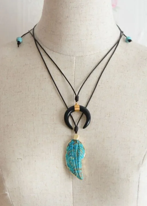 Boho Necklace - Leaf Pendant sold by Boho Mood