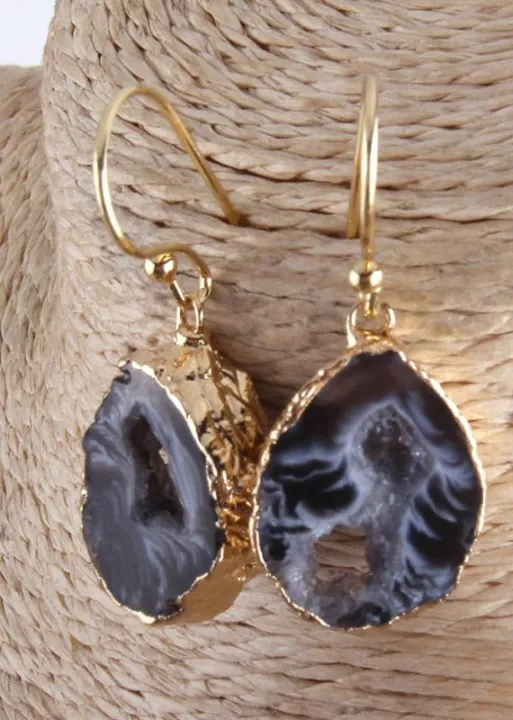 Boho Vintage Earrings Black Stone sold by Boho Mood product image thumbnail 2