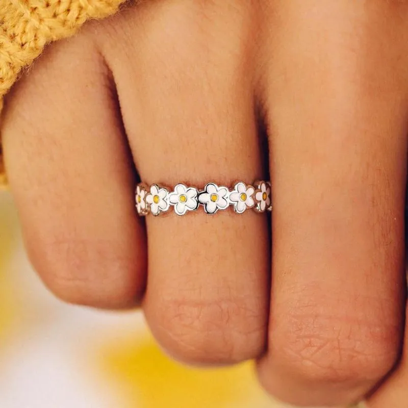 Boho Epoxy Daisy Flower Ring sold by Boho Mood product image thumbnail 5