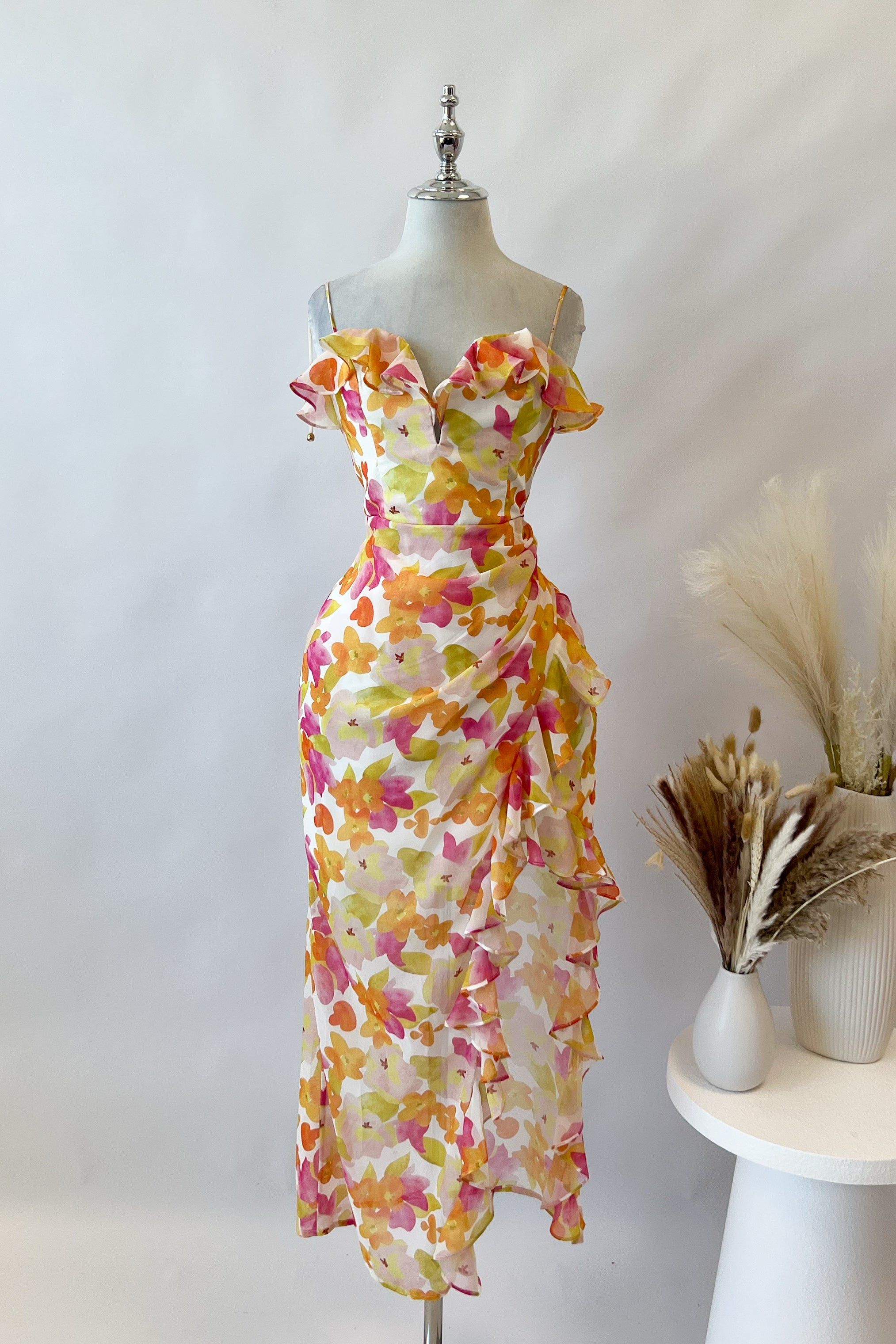 Elina Floral Midi Dress sold by Kameli Boutique product image thumbnail 4