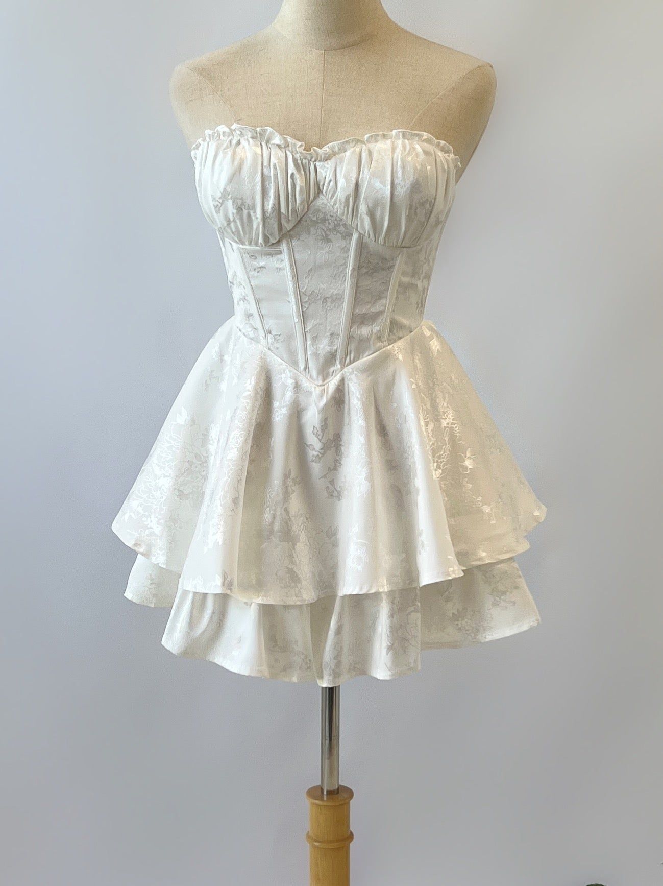 Tinlee Floral Playsuit - White sold by Kameli Boutique product image thumbnail 4